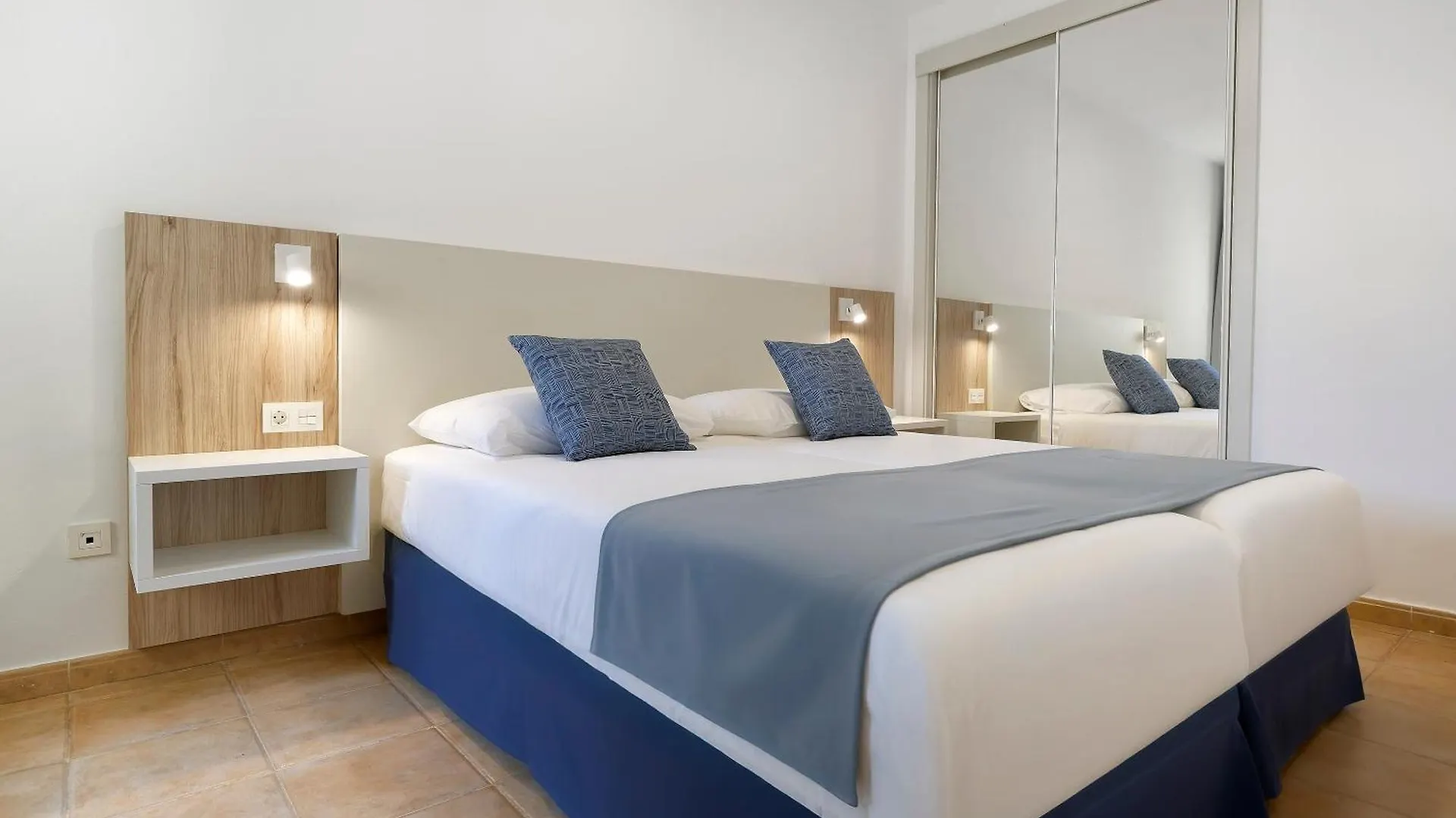 Aparthotel Servatur Monte Feliz - Powered By Playitas Playa Del Aguila
