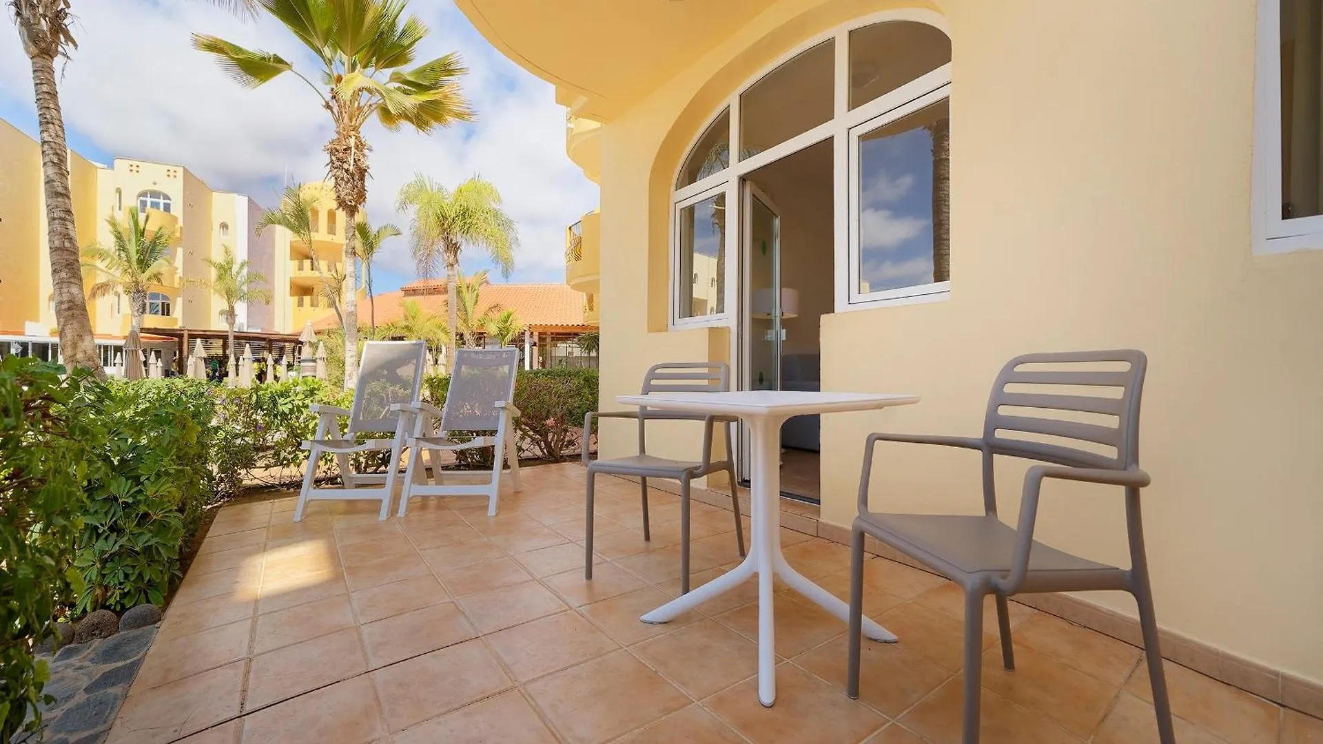 Aparthotel Servatur Monte Feliz - Powered By Playitas Playa Del Aguila