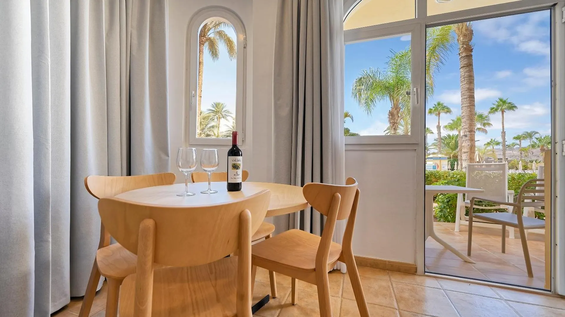 *** Aparthotel Servatur Monte Feliz - Powered By Playitas Playa Del Aguila  Spain