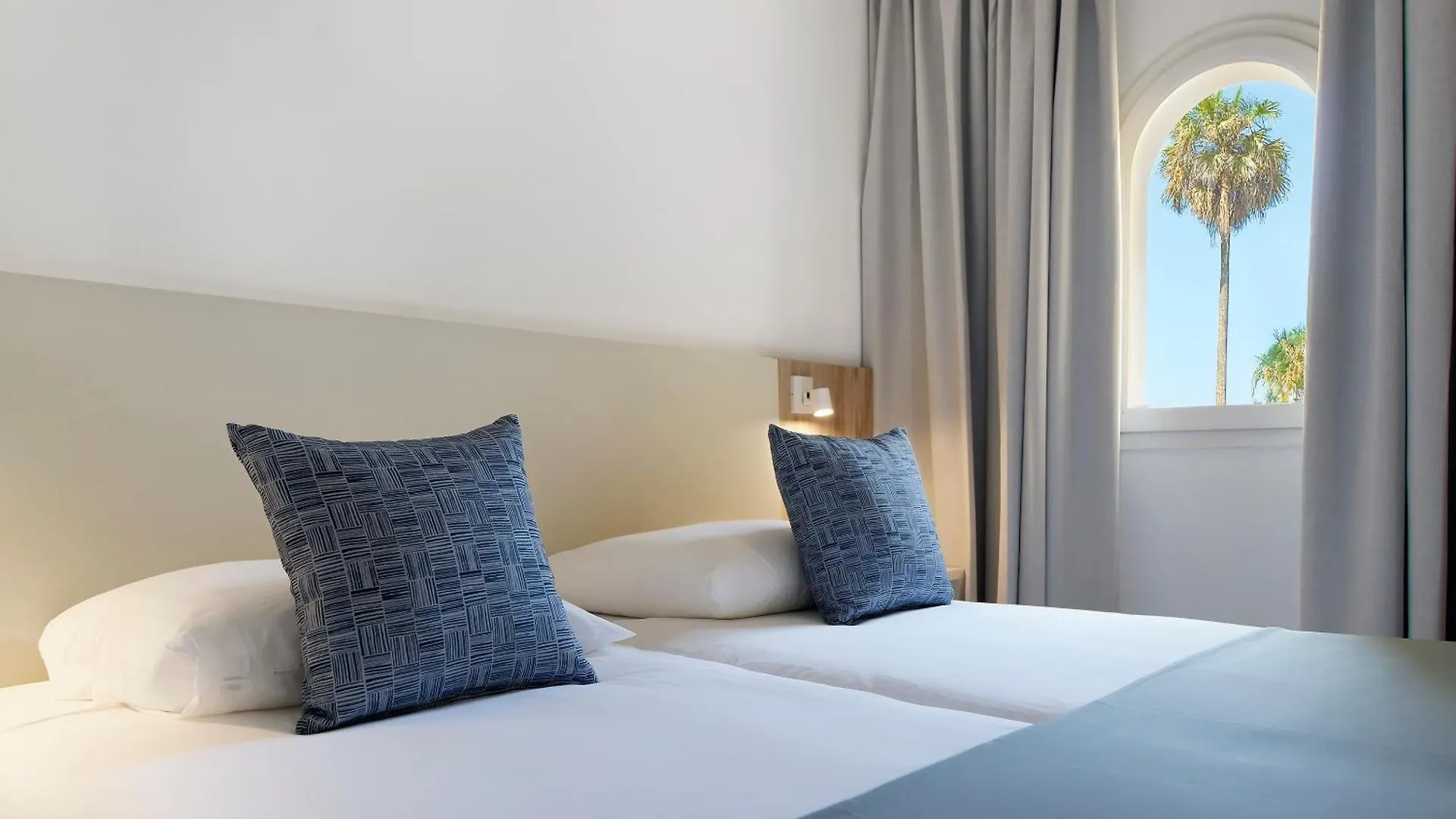 Apartmanhotel Sport Hotel Monte Feliz - Powered By Playitas Playa del Aguila